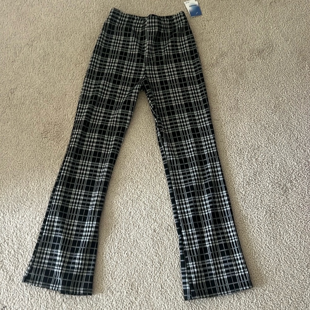 NWT Flair Plaid Leggings